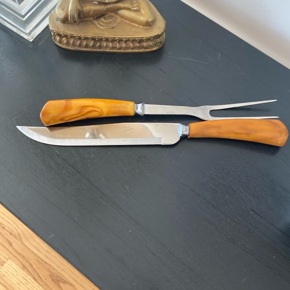 Butterscotch Bakelite Handle Carvers